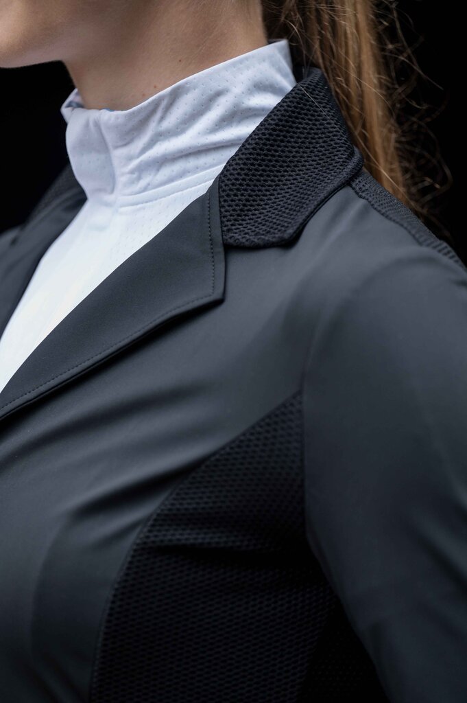 HKM Hunter Woman Competition Show Jacket Breeches.com