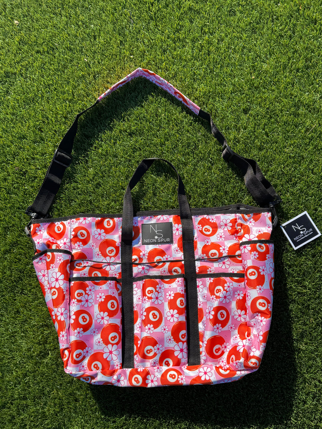 Daisy 8 Premium Grooming Tote