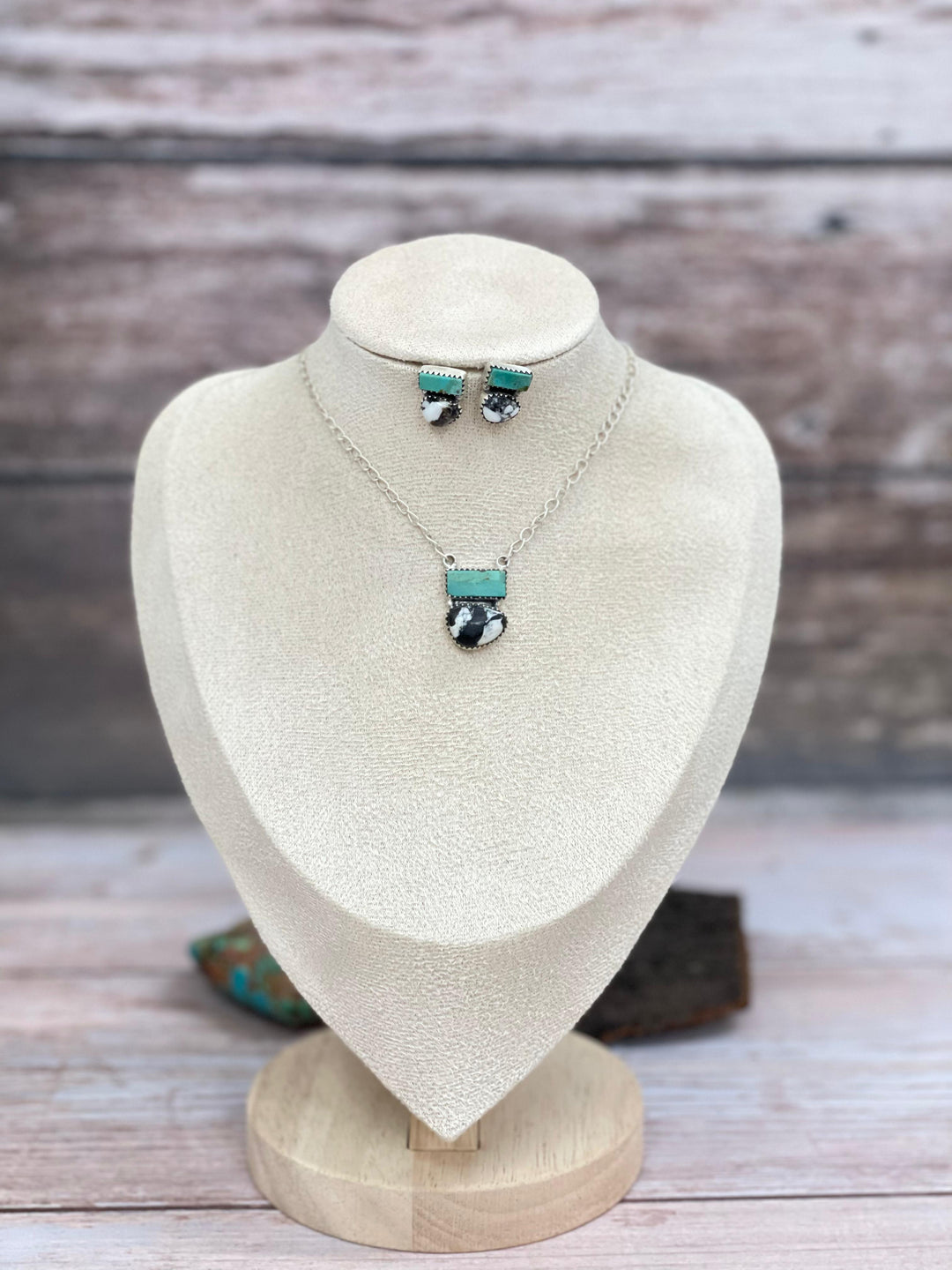 Into the Wild -Handmade Sterling Silver Kingman with White Buffalo Necklace & Earrings Set