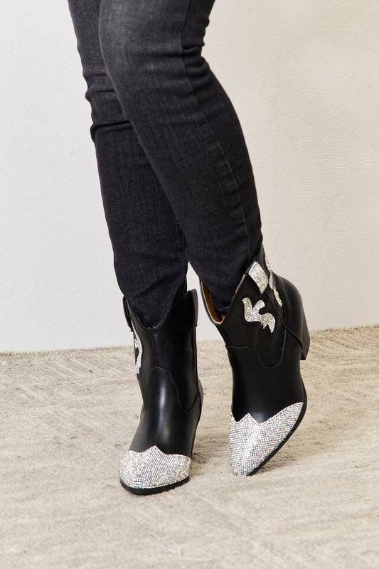 Monochrome Rhinestone Pointed Boots