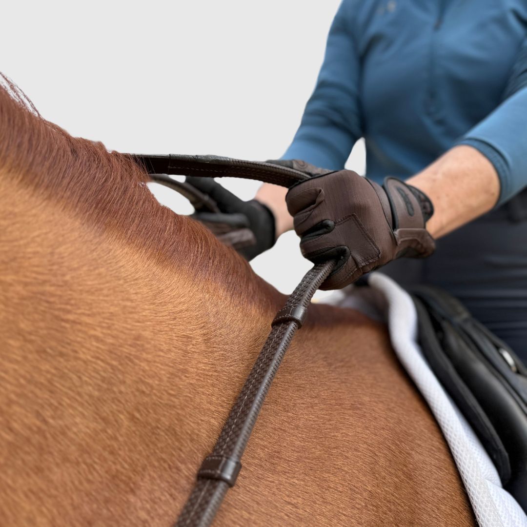 Super Grip Reins -Heavy Rubber Rein for Ultimate Grip- Hand Stops 5" (13cm) Apart CorrectConnect
