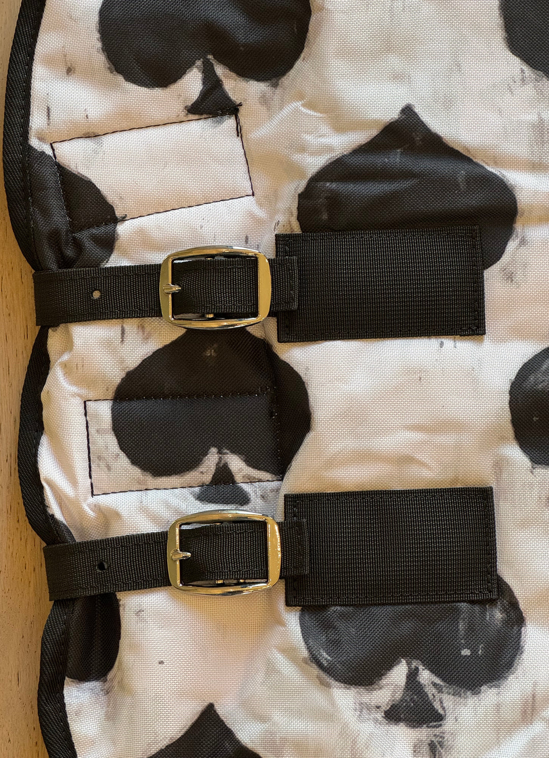 Smokin Spades 1200 Denier 350g Winter Blanket