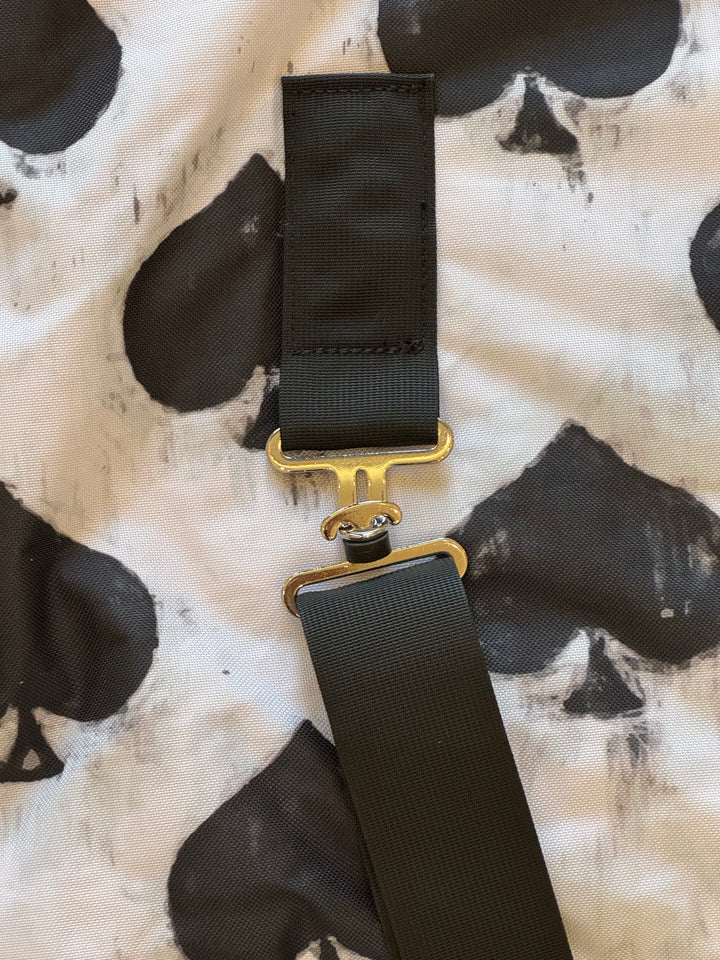 Smokin Spades 1200 Denier 350g Winter Blanket