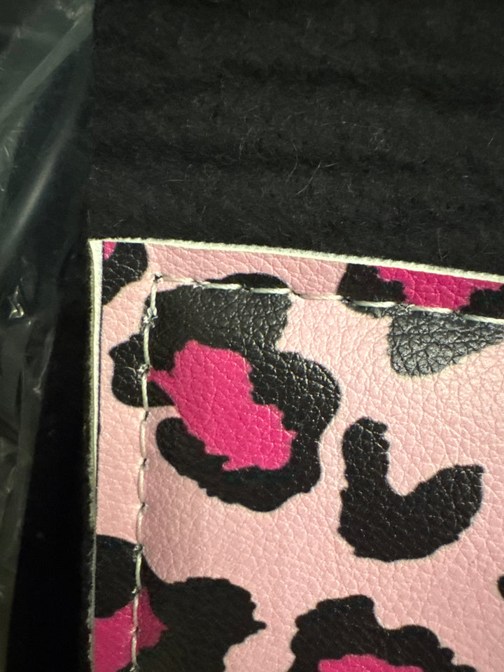 Catty Cowgirl Open-Wither 30”x30” Wool Saddle Pad - *Sample Sale Neon Spur