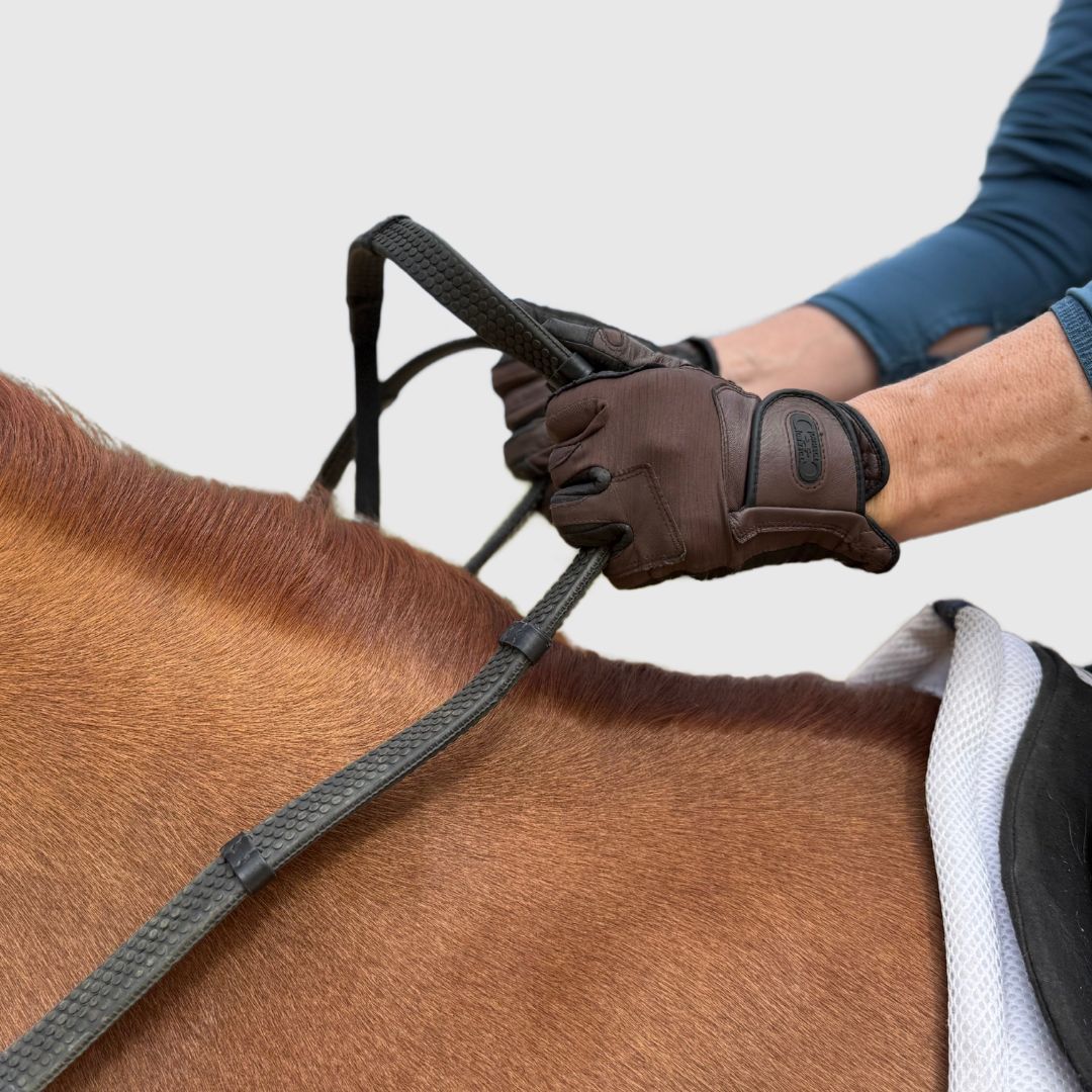 Super Grip Reins -Heavy Rubber Rein for Ultimate Grip- Hand Stops 5" (13cm) Apart CorrectConnect