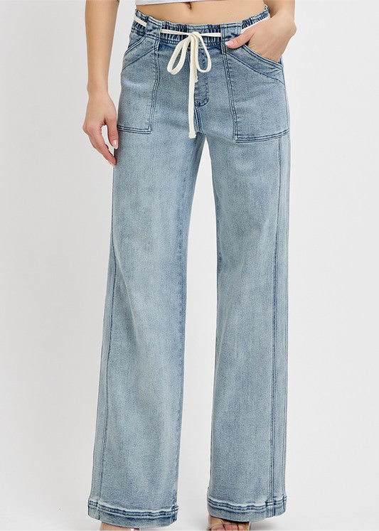 Randi Straight Wide Leg Jeans with Pockets