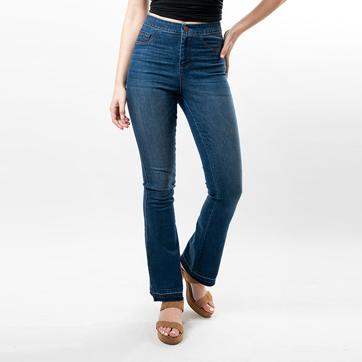 Cenia Adjustable Waist Undone Hem Bootcut Jean