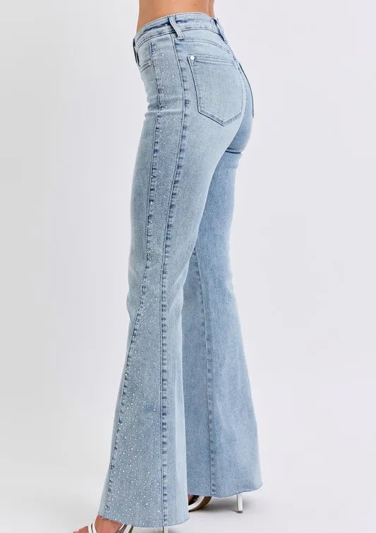 8a3d5d76e92440f590af4ca70eef26f1-Max-Origin