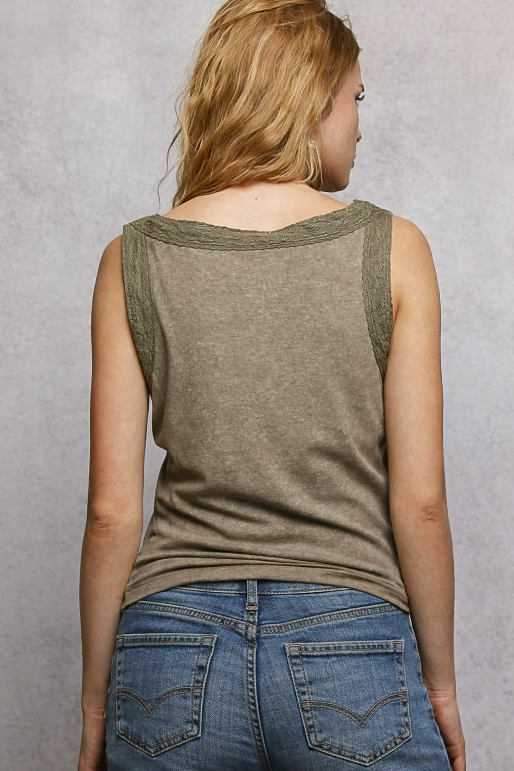 Washed Floral Stud Round Neck Slim Tank