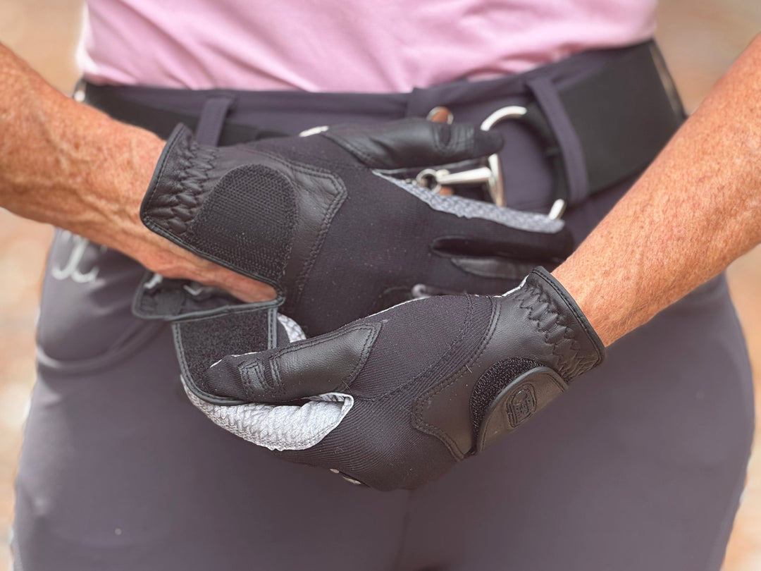 Oil-Tac Copper Tech™️ Leather Premium Riding Glove in Black CorrectConnect