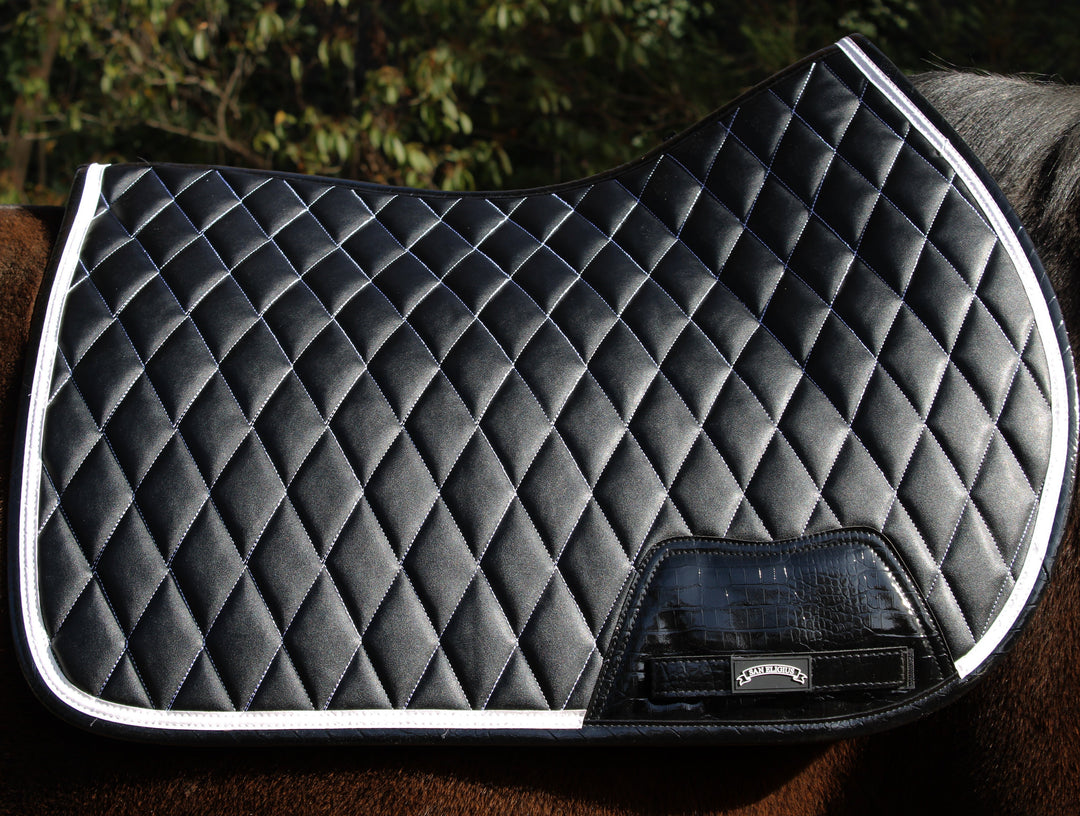 Saddle Pad | Black San Eligius