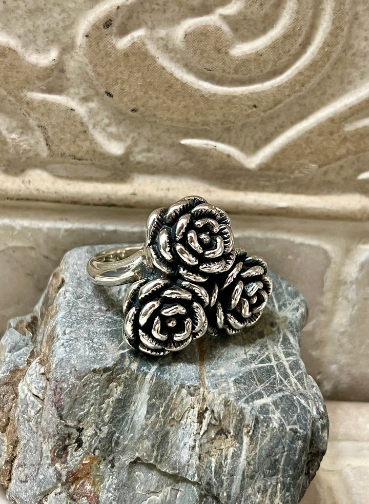 3 Roses Sterling Silver Ring