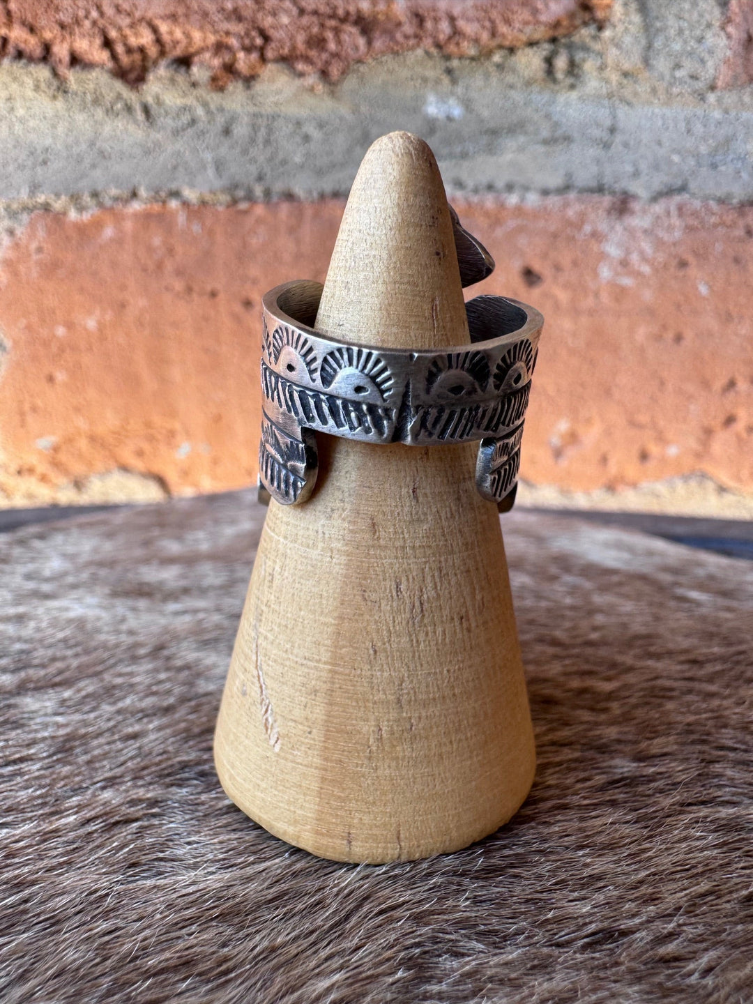 Handcrafted Sterling Silver & Purple Spiny Thunderbird Ring size 7 by Russell Sam Nizhoni Traders LLC