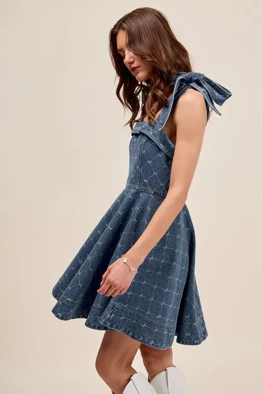 SO ME A Line Fit and Flare Diamond Bow Ribbon Denim Dres Denim / L SO ME A Line Fit and Flare Diamond Bow Ribbon Denim Dres Denim / L