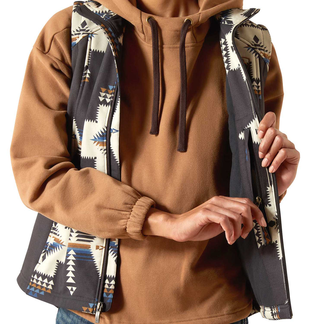 Ariat Womens Logo Softshell Western Print Vest – Durable Outdoor Layer with Zip Pockets Jeffers