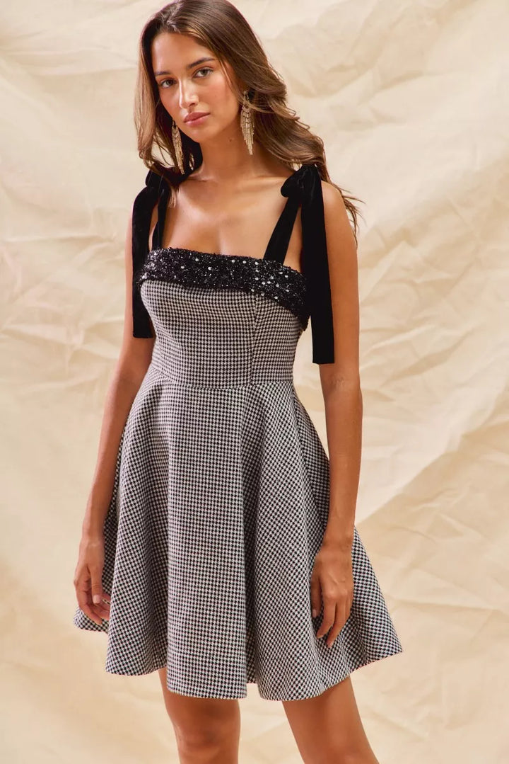 d6c32187dbc24441a32bd17ce817e74a-Max-Origin