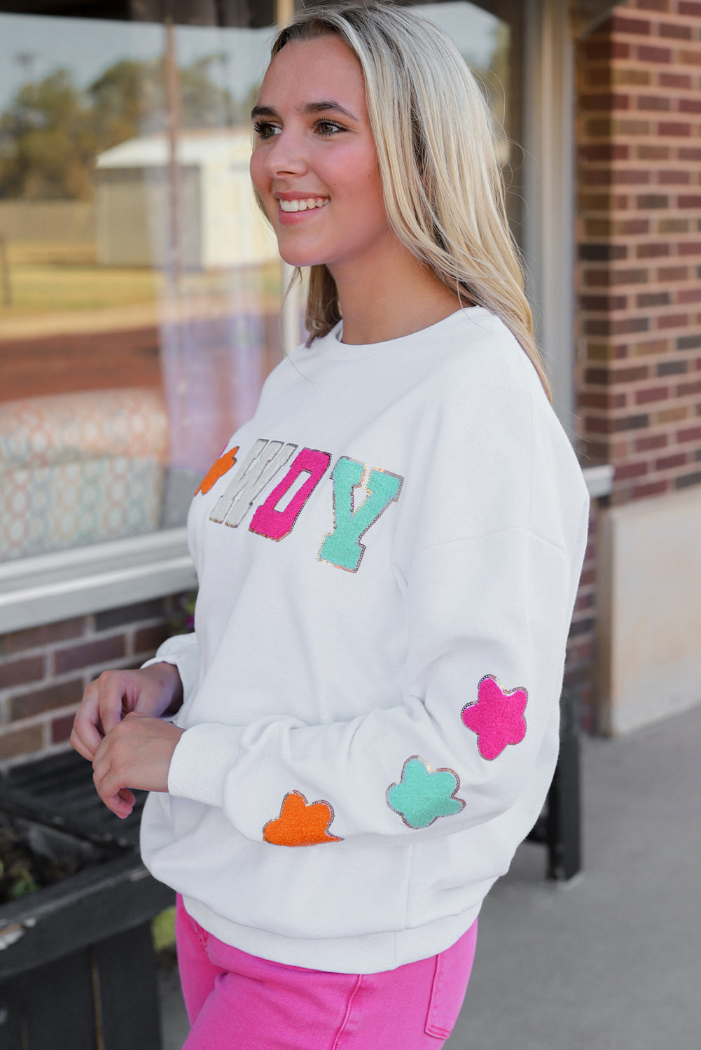 Howdy Patch Graphic Sweatshirt