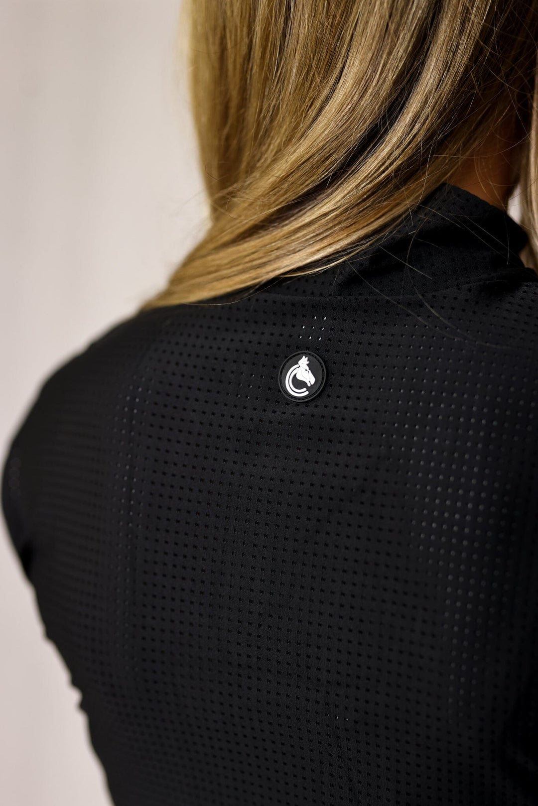 Kai Perforated Cap Sleeve Shirt -Black CriniereLife